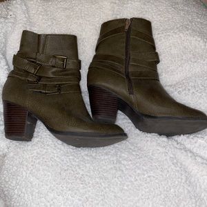 JustFab Green booties